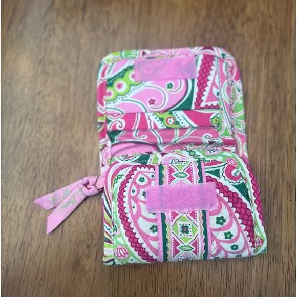 Vera Bradley tote and wallet set like new - Picture 10 of 11